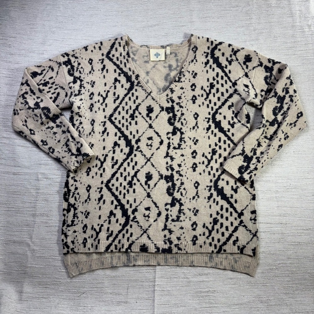 Anthropologie HWR Baby Wool Yak Cashmere V-Neck Geometric Sweater Beige Black S